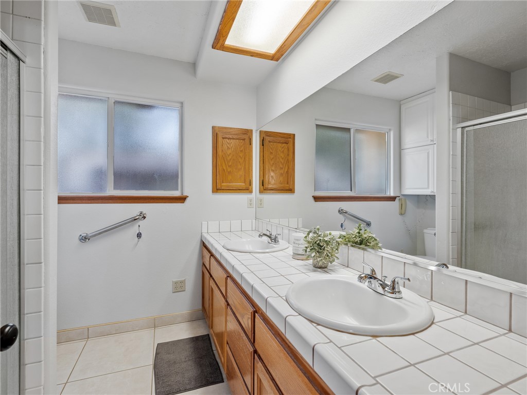 7556 Glider Avenue