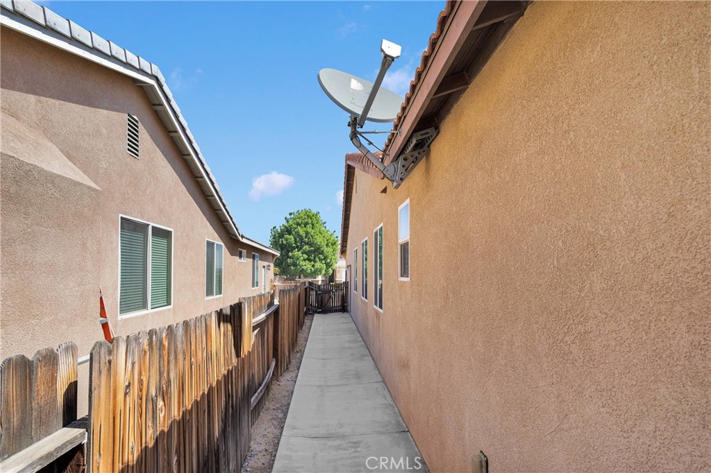 17669 High Park Street