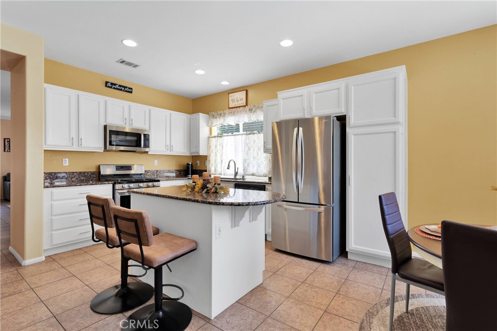 17669 High Park Street