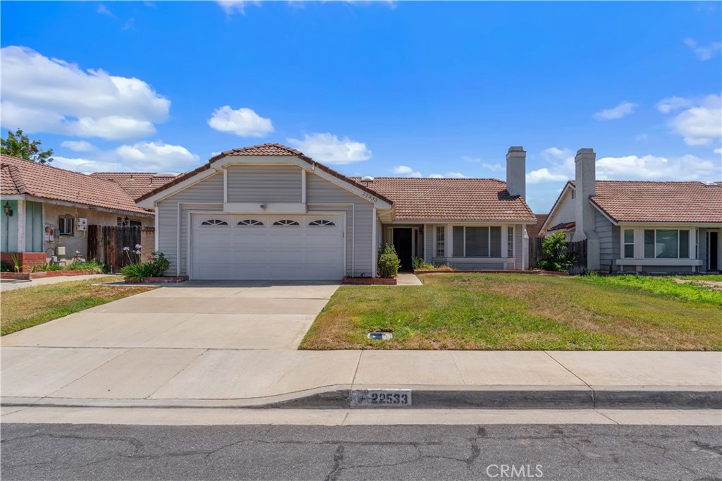 22533 Kinross Lane