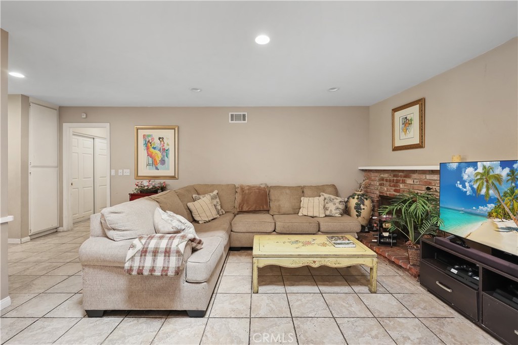 754 Rancho El Fuerte Drive