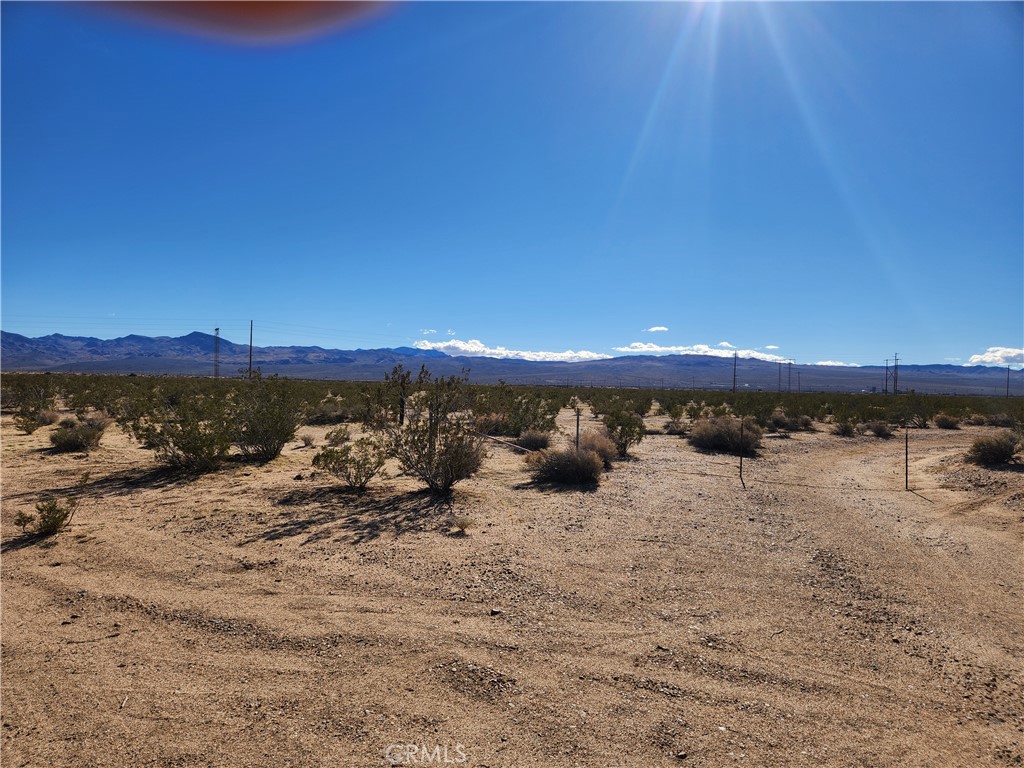 0 APN 0537-221-41-0000