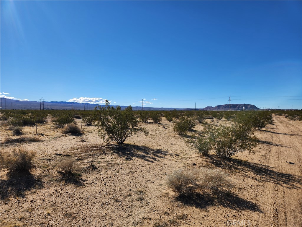 0 APN 0537-221-19-0000