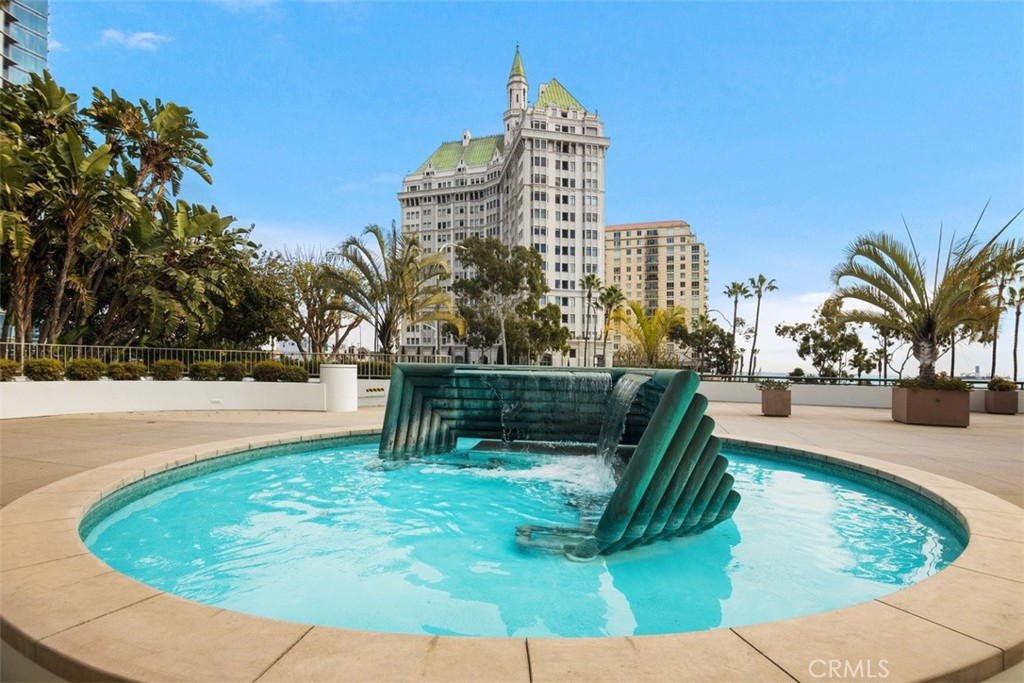 700 E Ocean Boulevard 2602