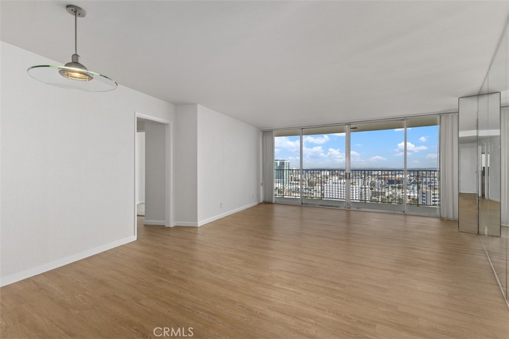 700 E Ocean Boulevard 2602