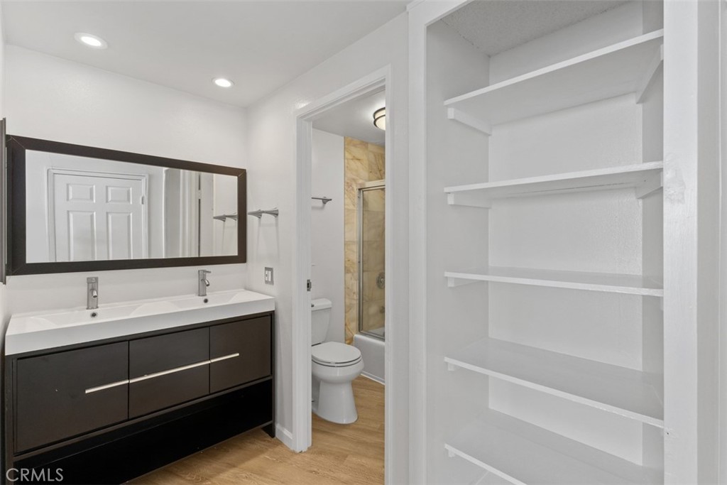 700 E Ocean Boulevard 2602
