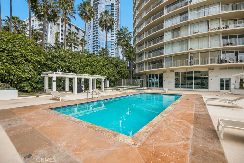 700 E Ocean Boulevard 2602