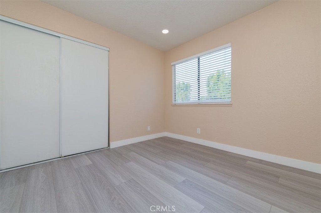 1309 W Mission Boulevard 127