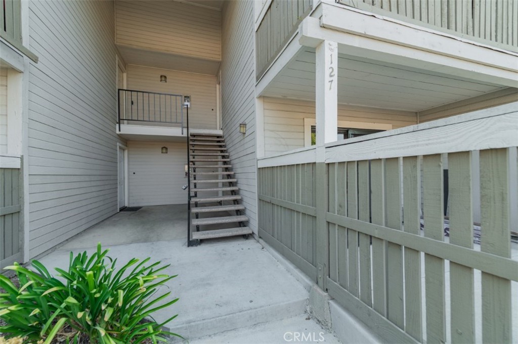 1309 W Mission Boulevard 127