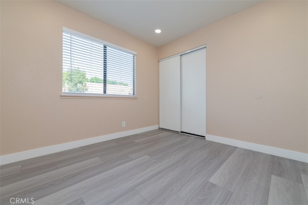 1309 W Mission Boulevard 127