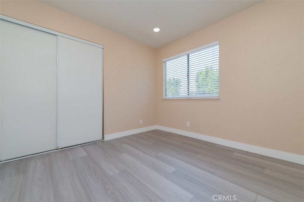 1309 W Mission Boulevard 127