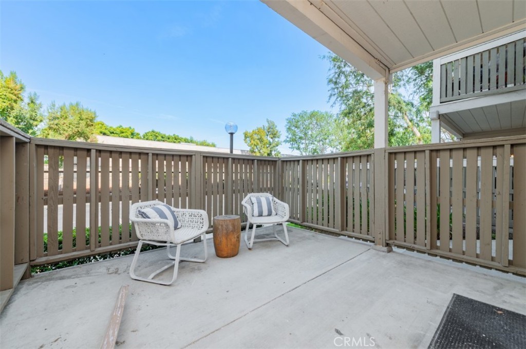 1309 W Mission Boulevard 127