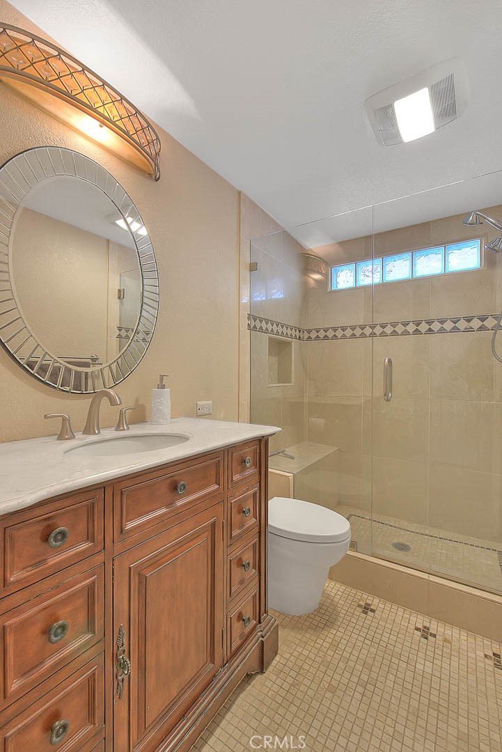 1746 W Southgate Avenue