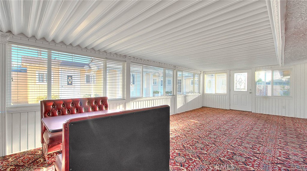 1746 W Southgate Avenue