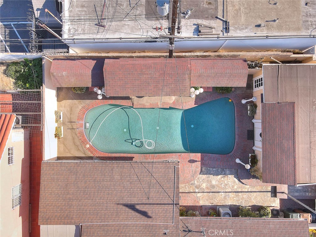 1746 W Southgate Avenue