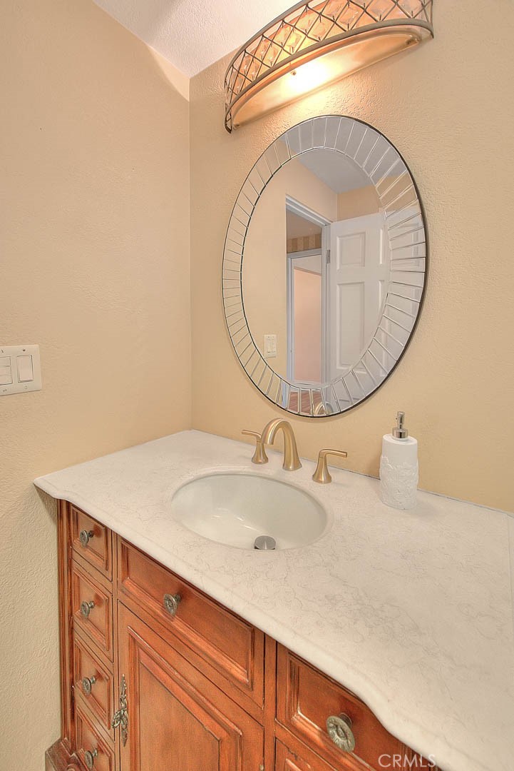 1746 W Southgate Avenue