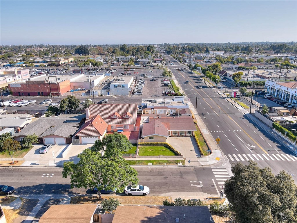 1746 W Southgate Avenue