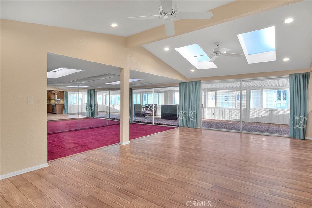 1746 W Southgate Avenue