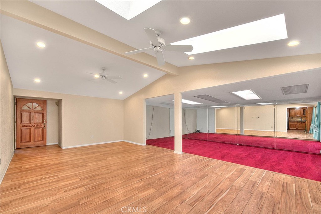 1746 W Southgate Avenue