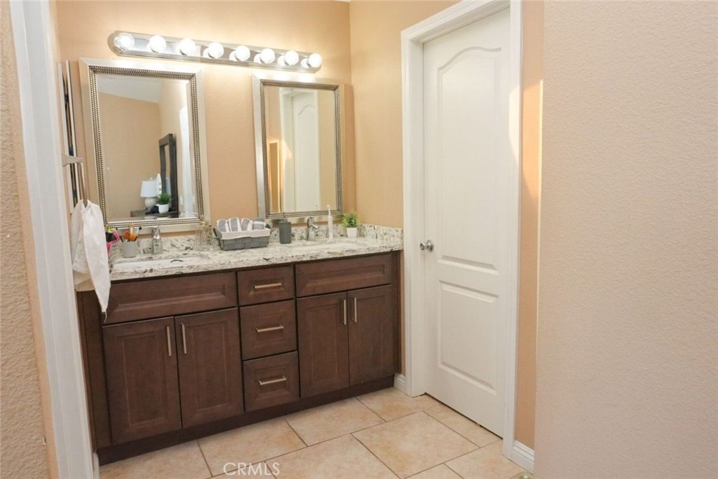 13643 Cabrillo Court