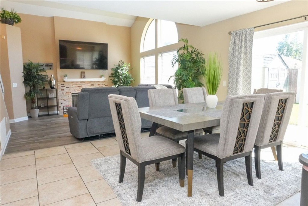 13643 Cabrillo Court