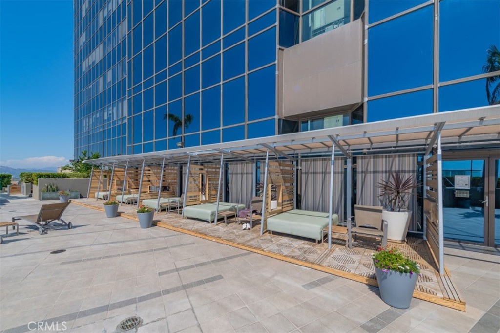 1100 Wilshire Boulevard 2805