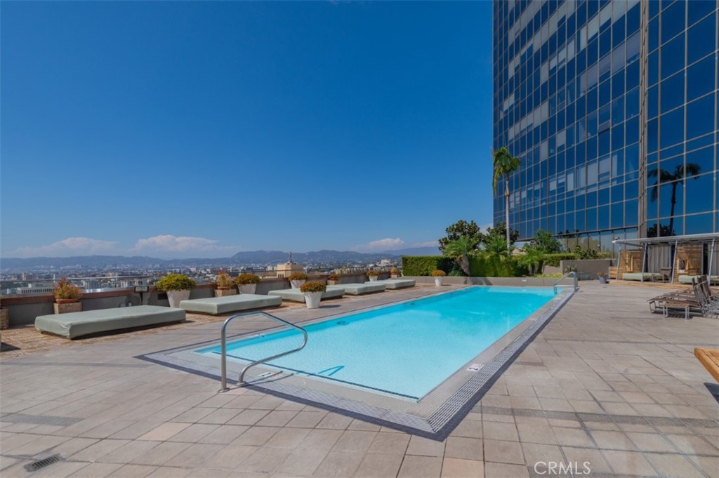 1100 Wilshire Boulevard 2805