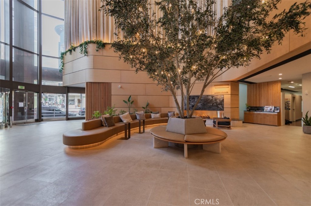 1100 Wilshire Boulevard 2805