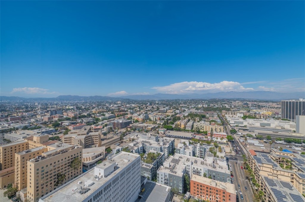 1100 Wilshire Boulevard 2805