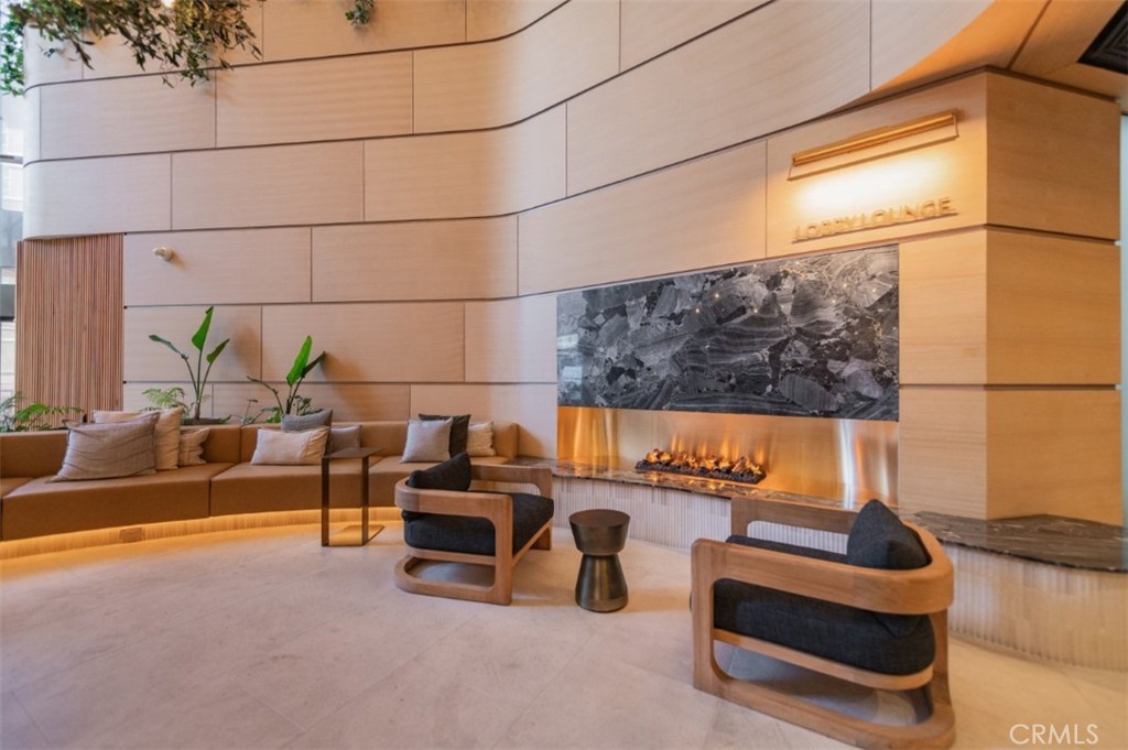 1100 Wilshire Boulevard 2805