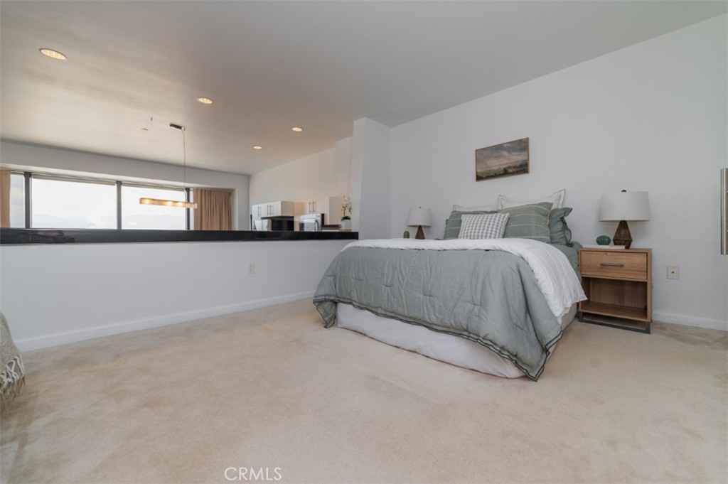 1100 Wilshire Boulevard 2805