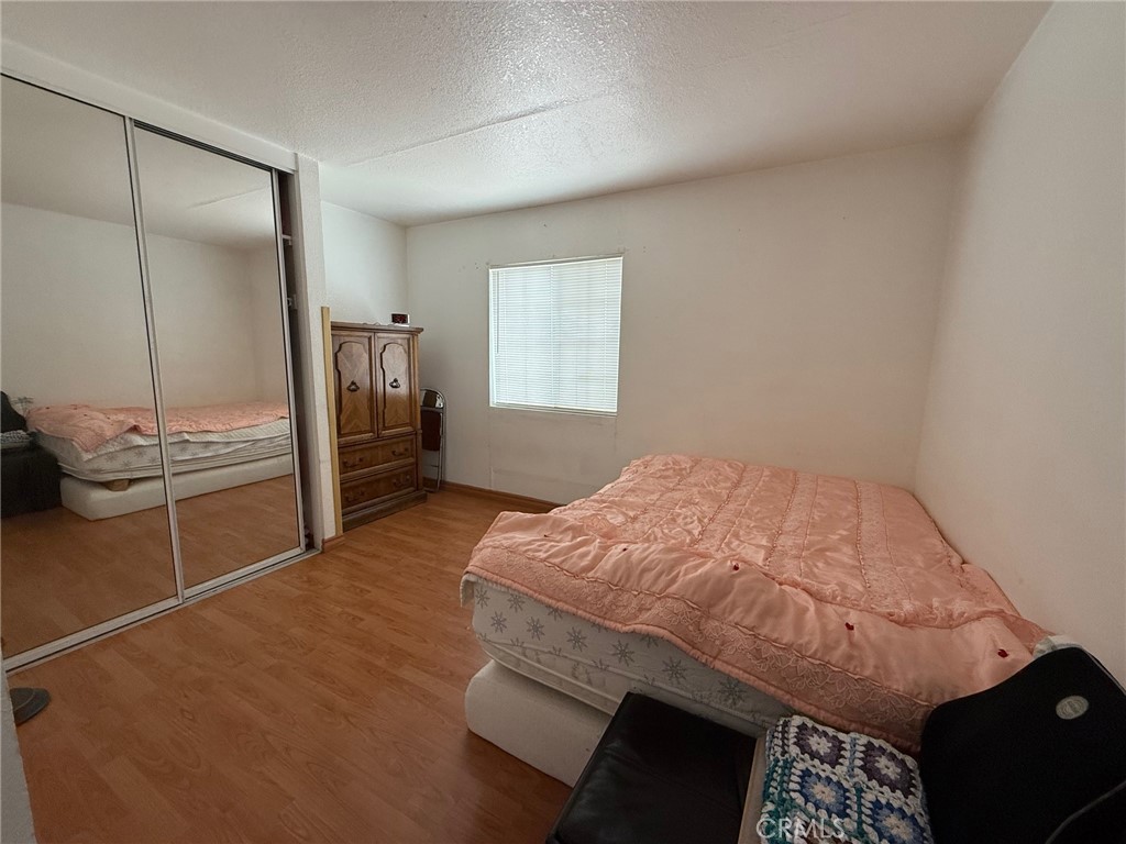 1339 W 11th Street
