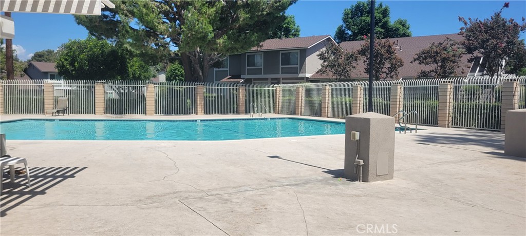 5427 E Pine Ridge Way