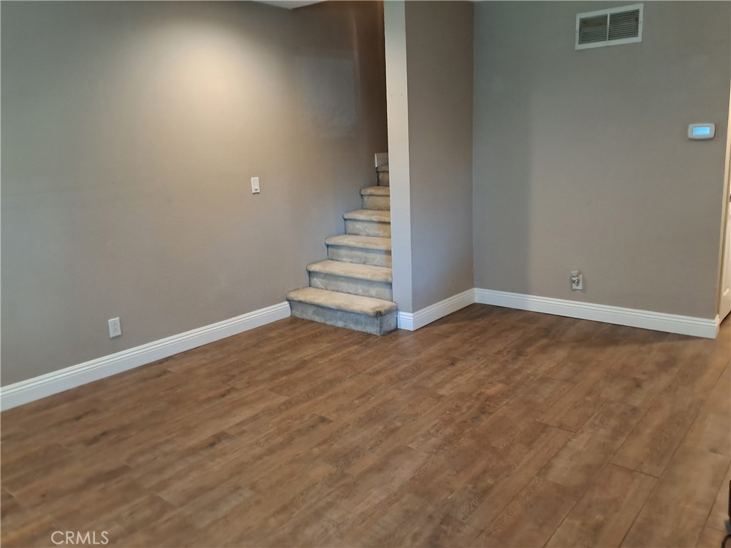 5427 E Pine Ridge Way