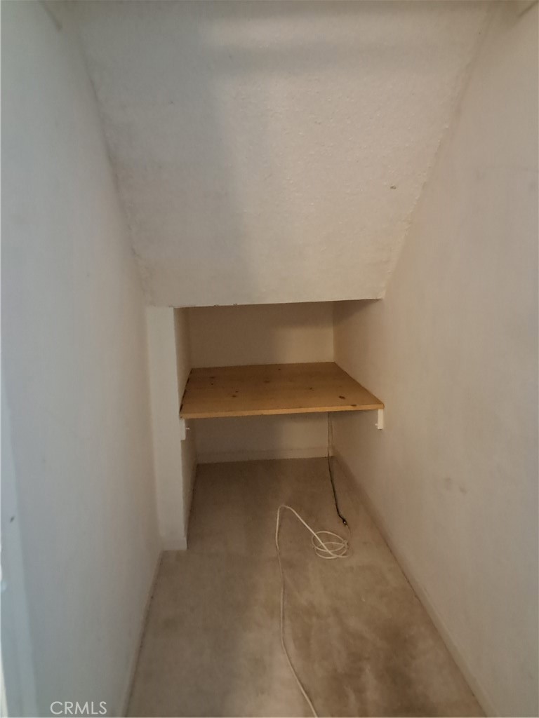 5427 E Pine Ridge Way