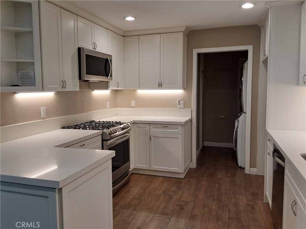 5427 E Pine Ridge Way