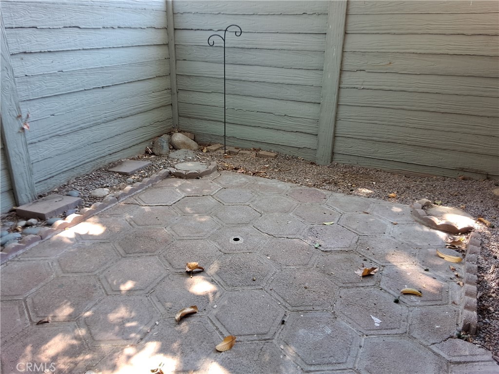 5427 E Pine Ridge Way