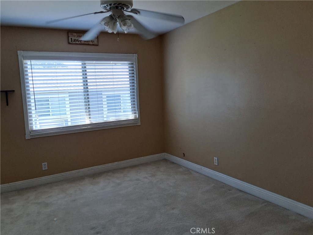 5427 E Pine Ridge Way