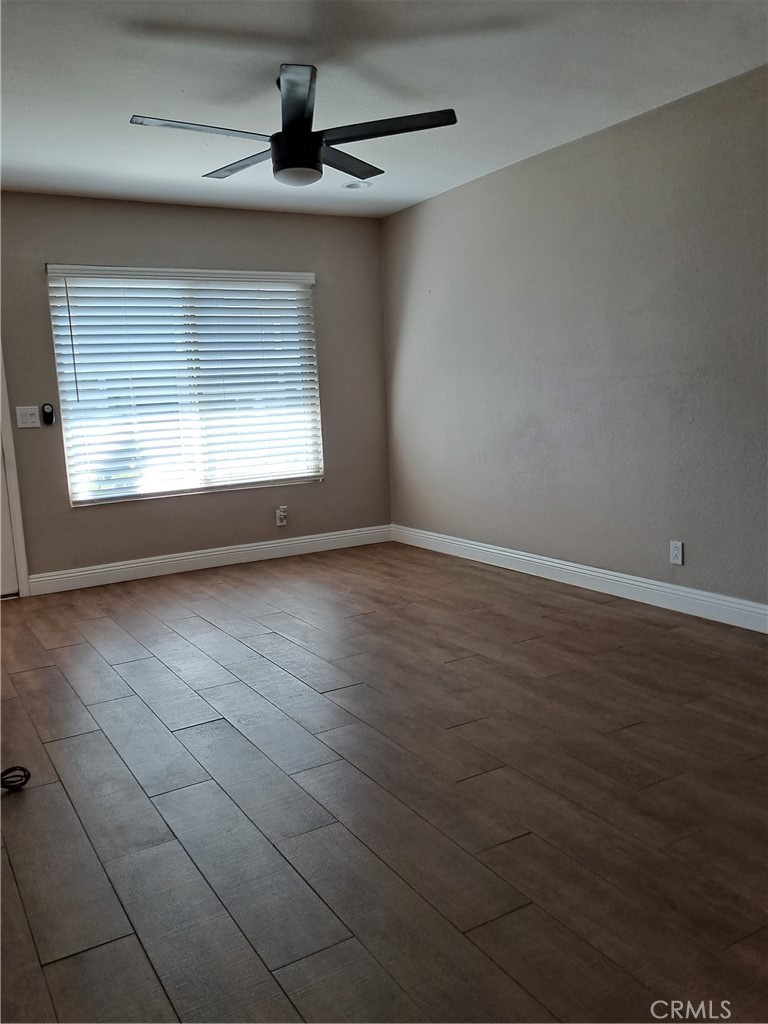 5427 E Pine Ridge Way