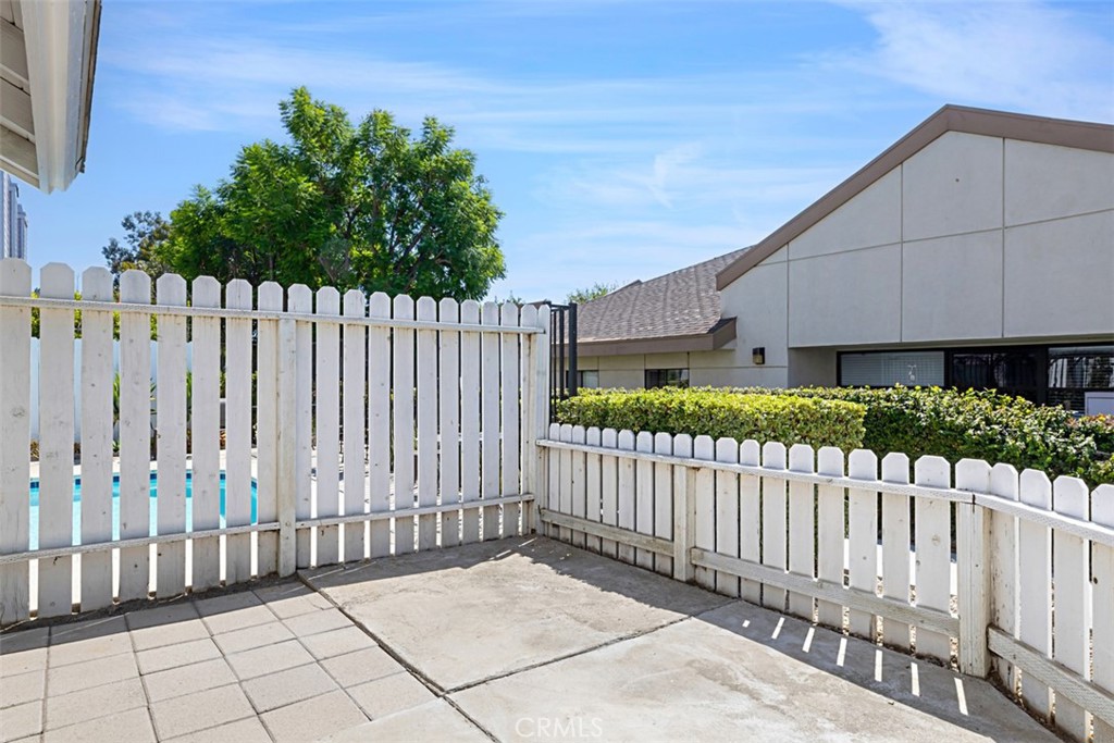 14380 Foothill Boulevard 24