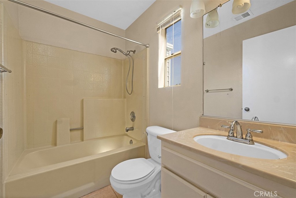 14380 Foothill Boulevard 24