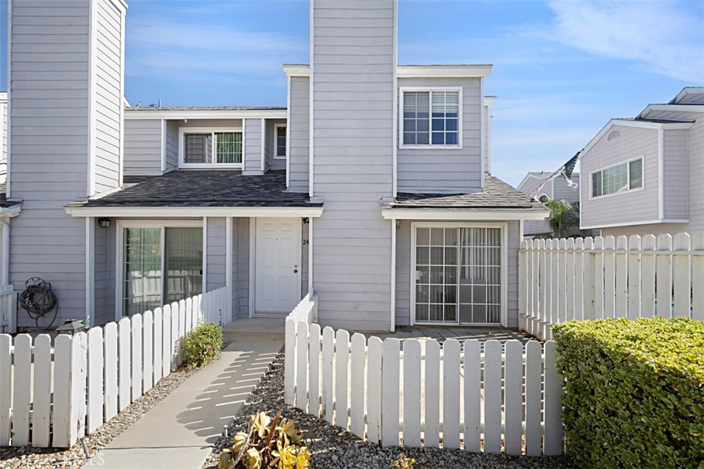 14380 Foothill Boulevard 24