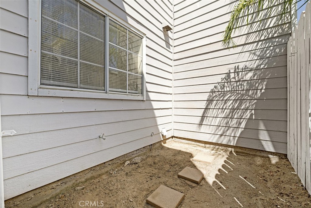 14380 Foothill Boulevard 24