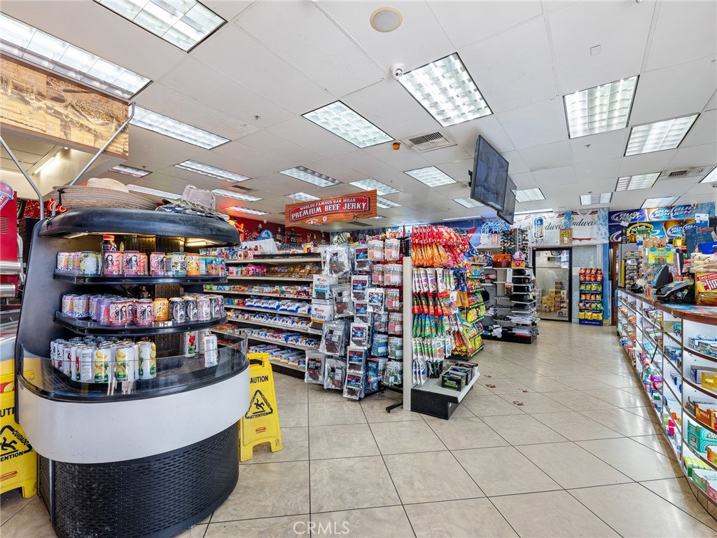 6000 6000 Mariposa Road