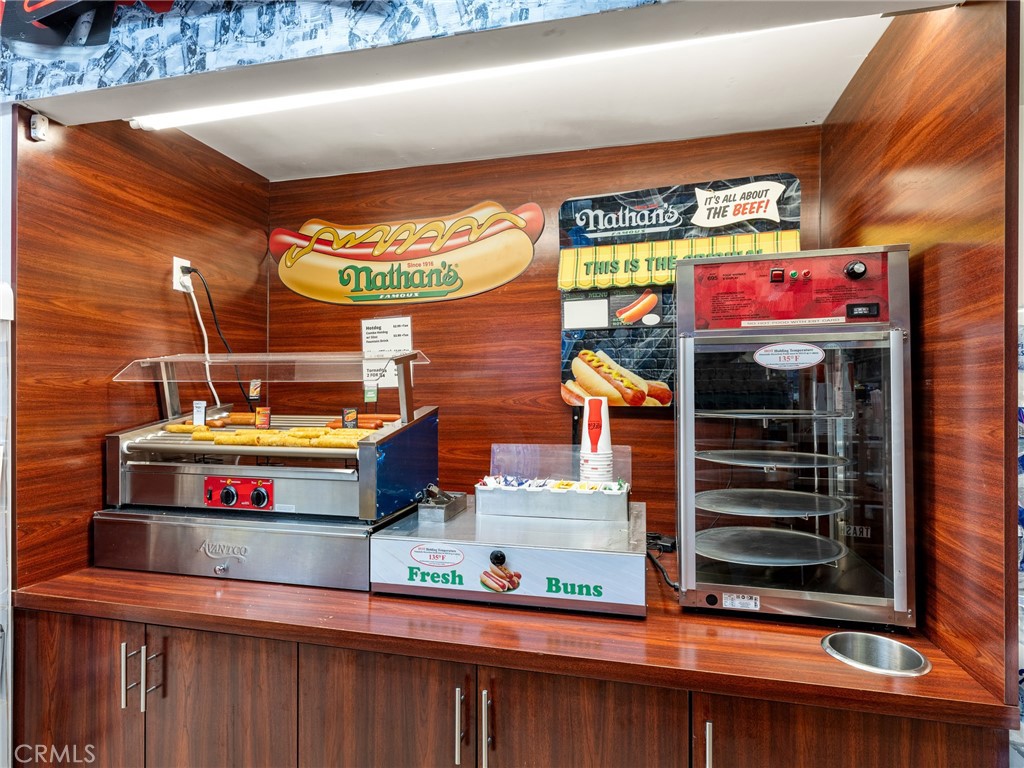 6000 6000 Mariposa Road