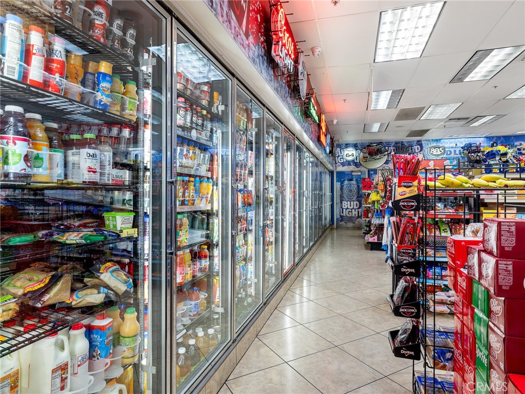 6000 6000 Mariposa Road