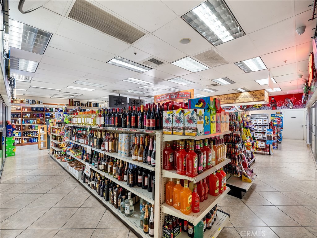 6000 6000 Mariposa Road