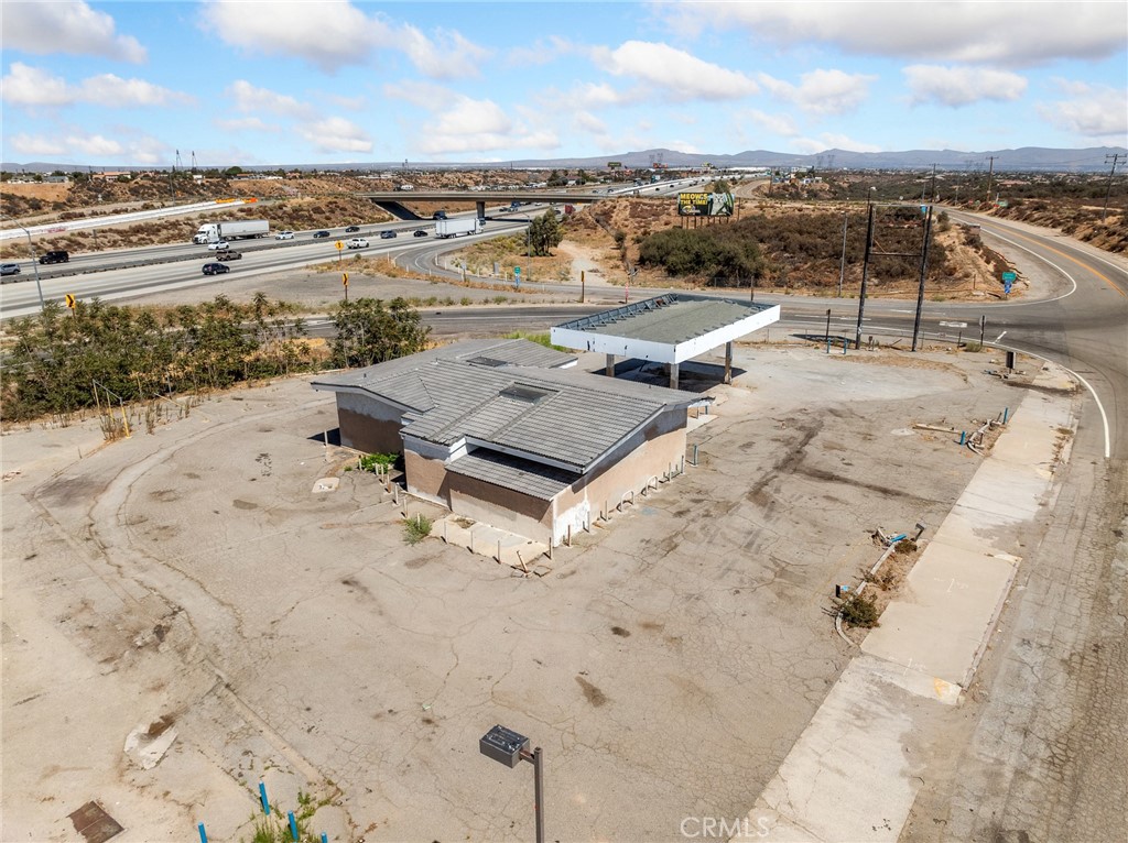 6000 6000 Mariposa Road