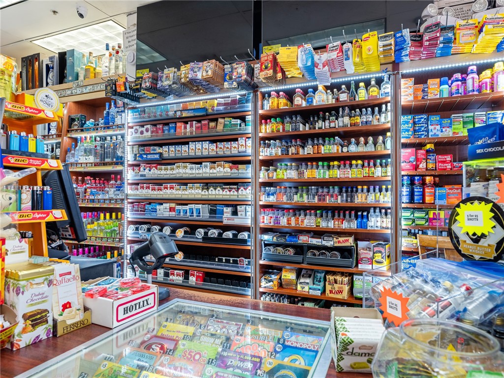 6000 6000 Mariposa Road