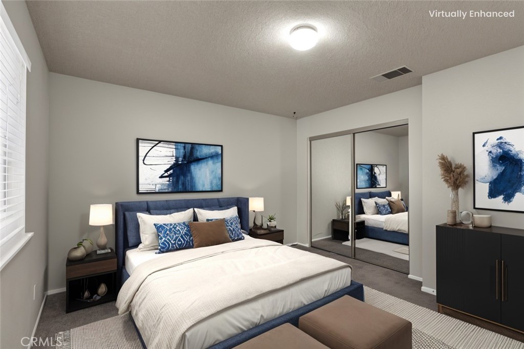 11152 Redwood Avenue